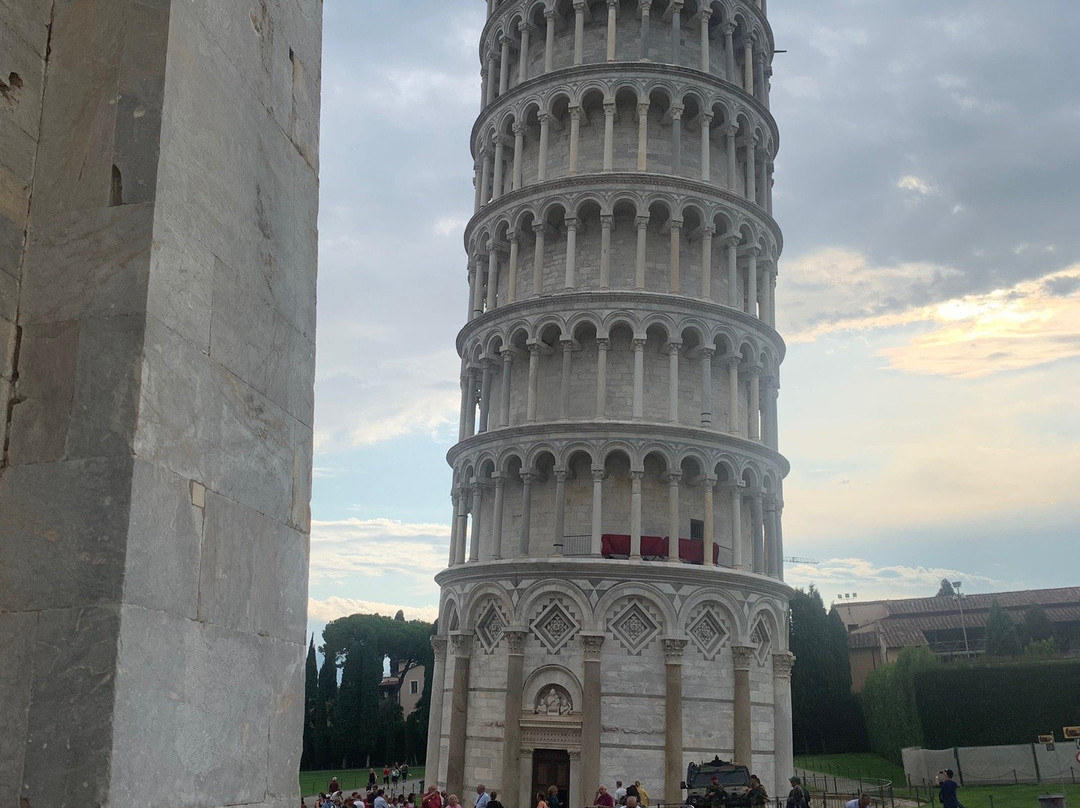 Enzo Dellaria Private Tours & Transfers景点图片