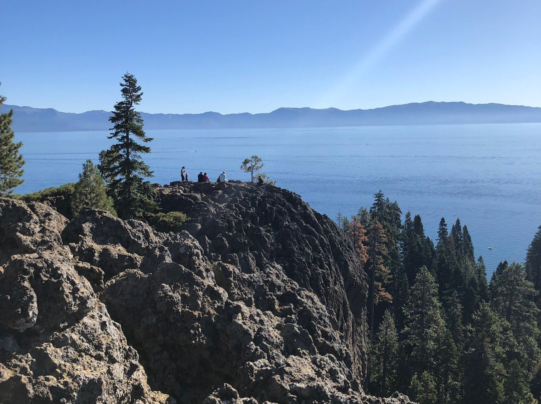 Eagle Rock Hiking Trail景点图片