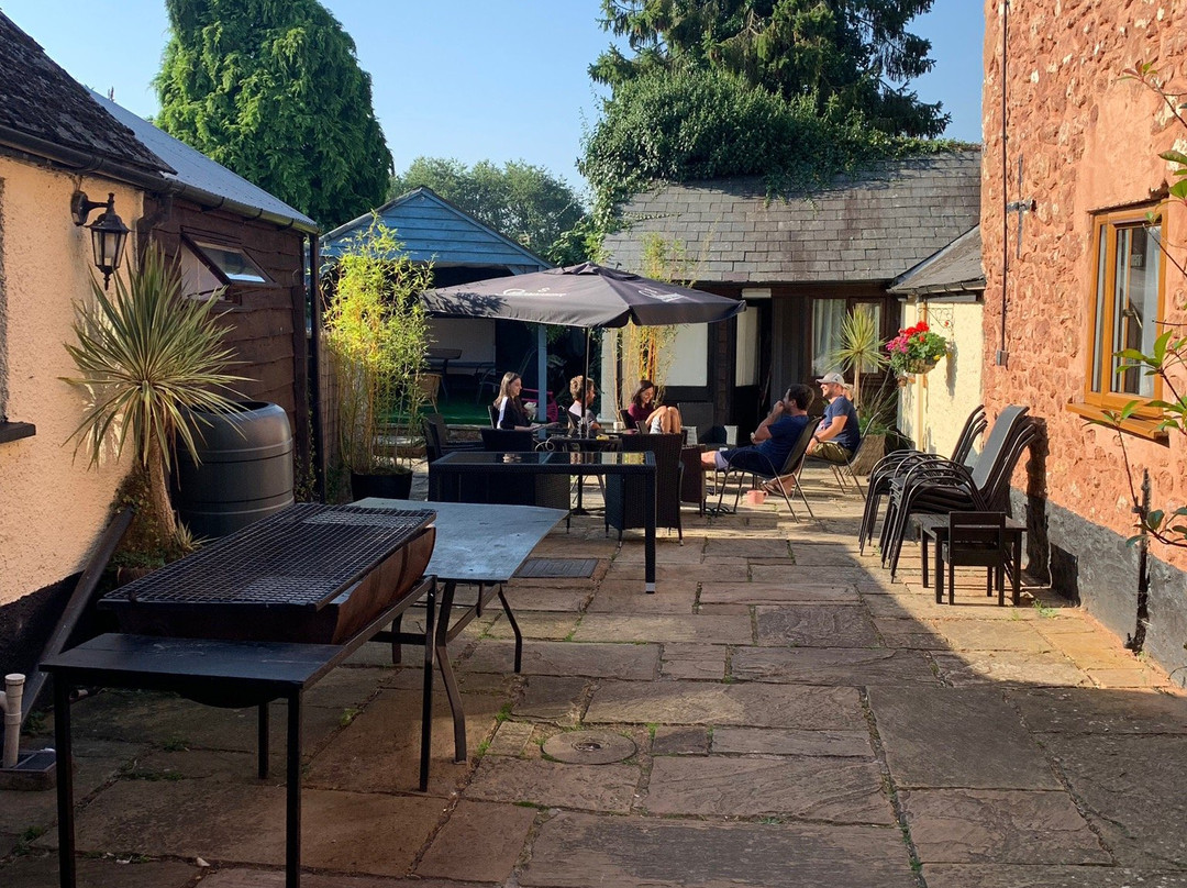 The Fitzhead Inn主图