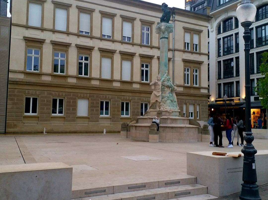Place d'Armes-卢森堡城必去景点
