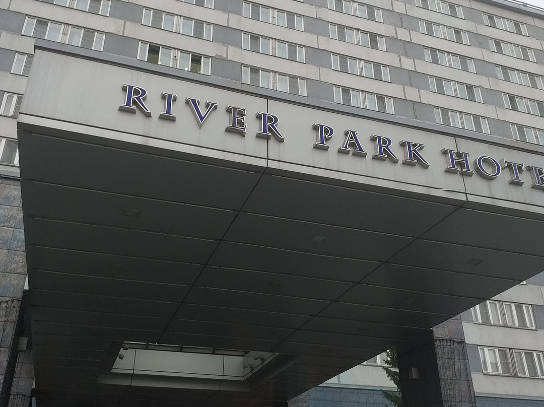 River Park Hotel主图