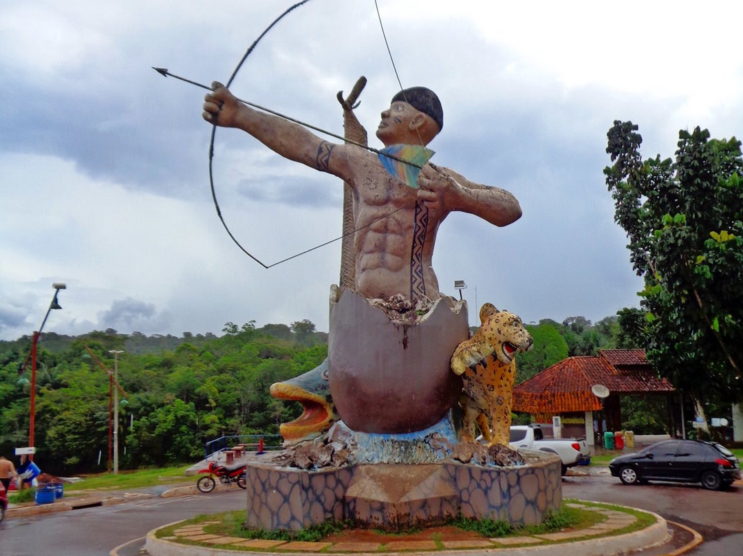 Estatua do Indio no Cupuacu-Presidente Figueiredo必去景点