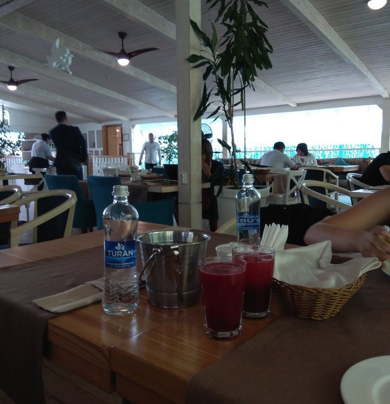 House-Restaurant Schastye