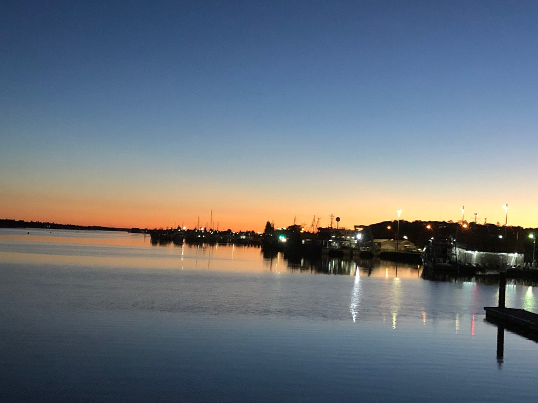 湖区度假单元入口酒店主图