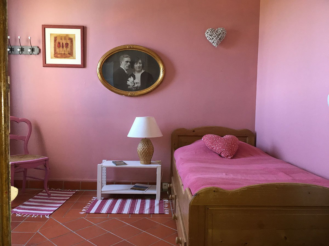 La Maison des Escaliers主图