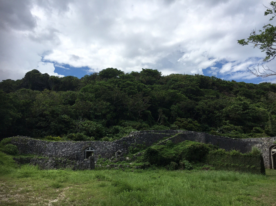 Chinen Castle Ruins景点图片