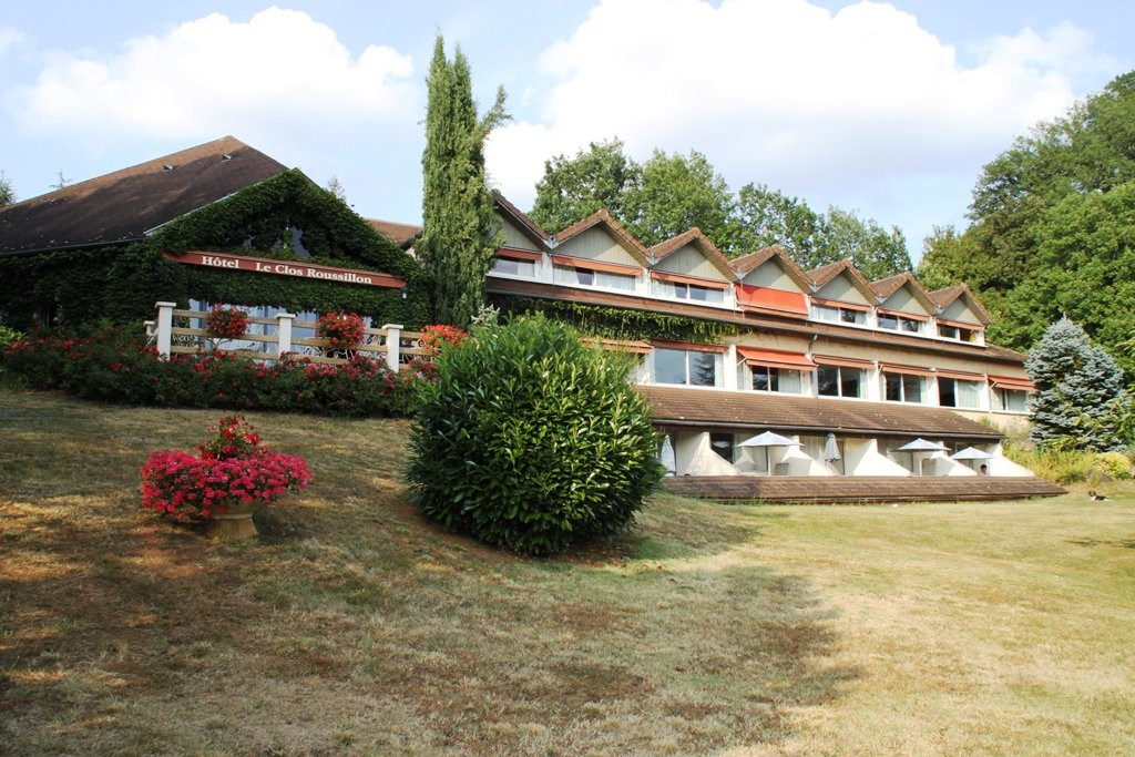 Hotel Le Clos Roussillon主图
