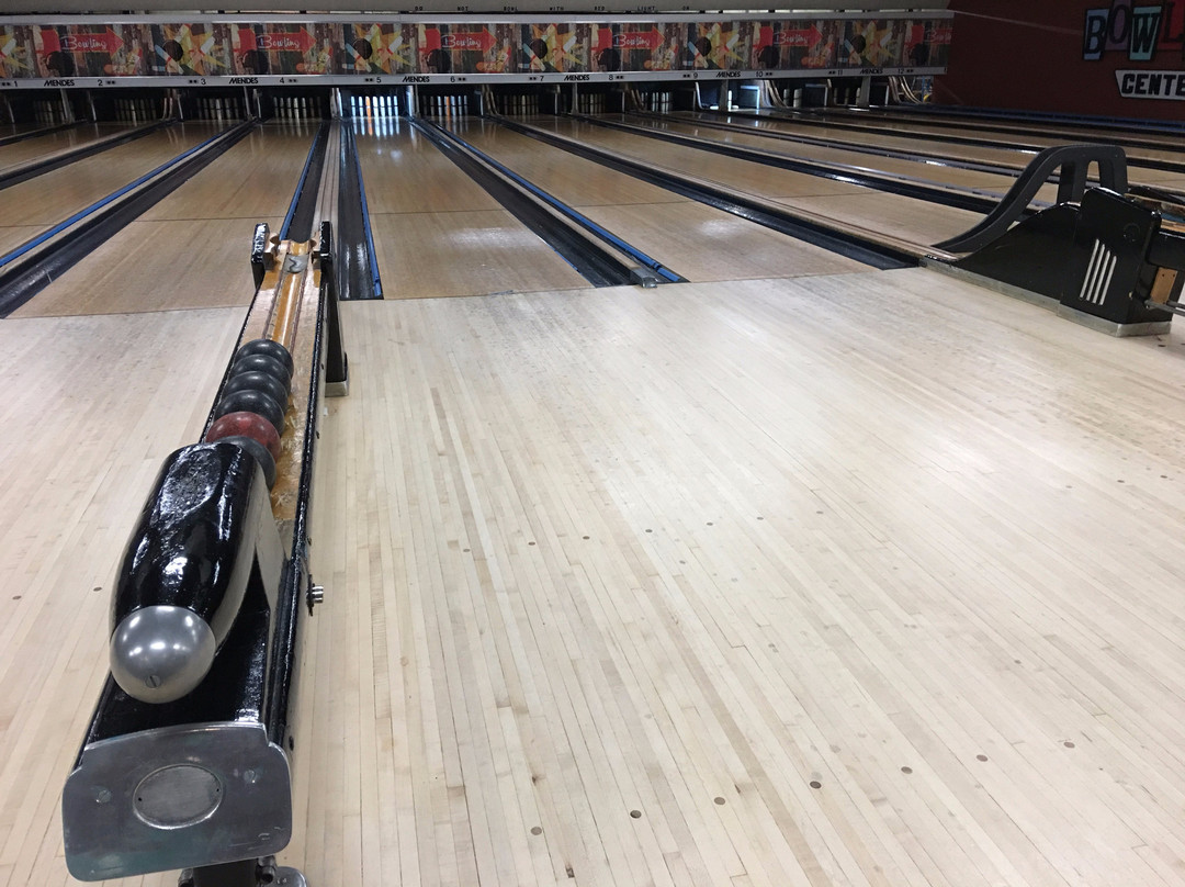 Orleans Bowling Center景点图片