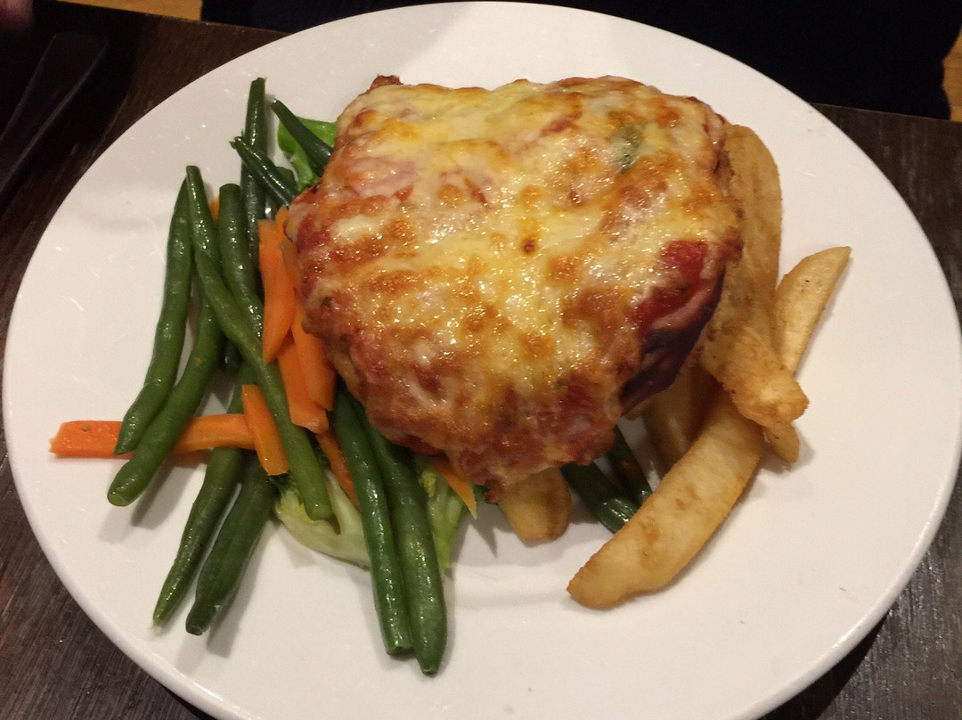 Oscar's Hotel & Cafe Bar主图