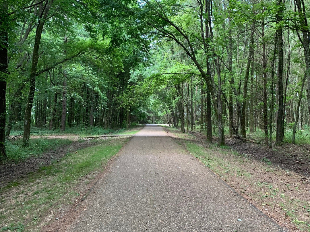 Bona Dea Trails & Sanctuary-Russellville必去景点