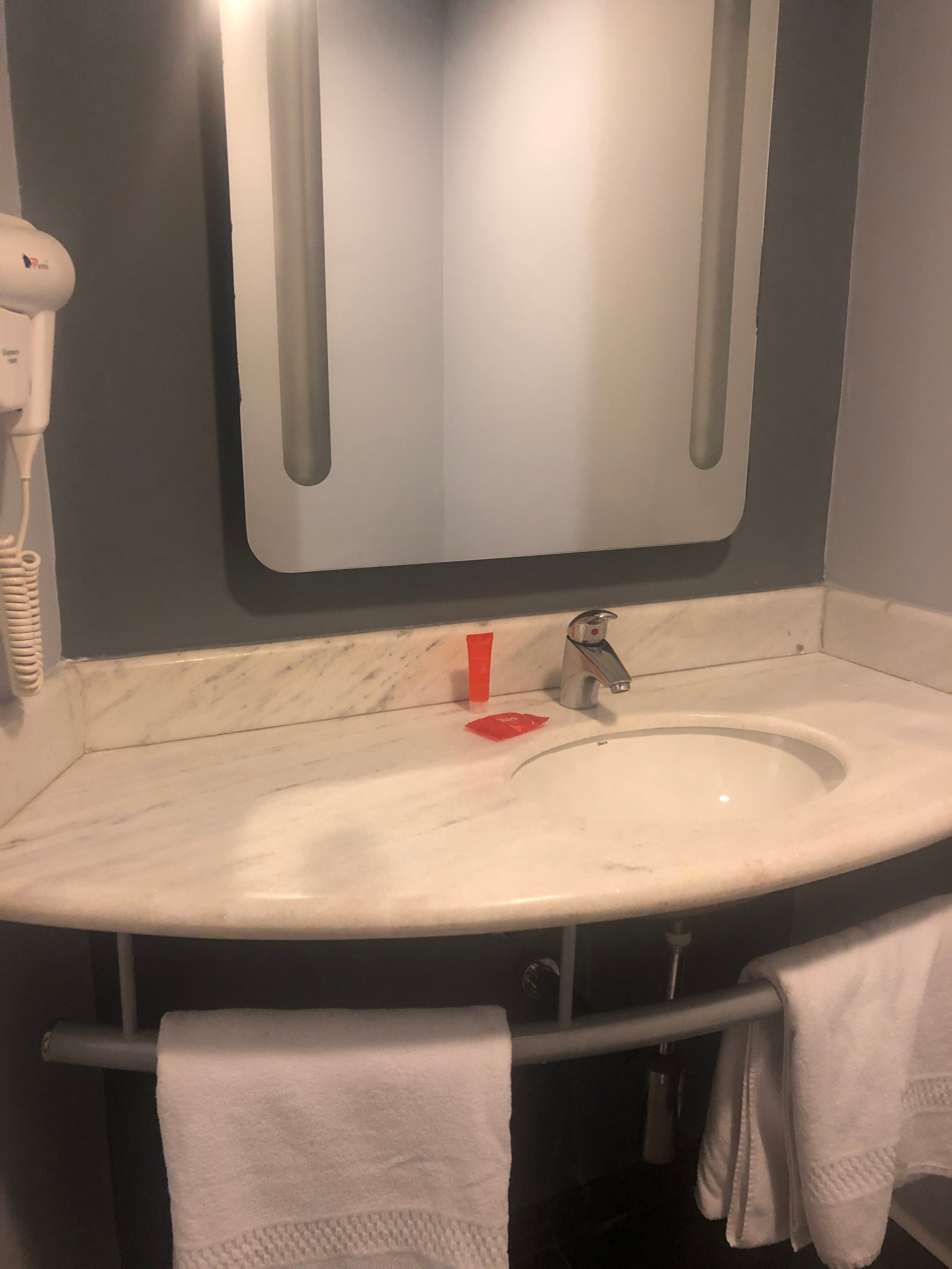 Hotel ibis Uberaba-浴室