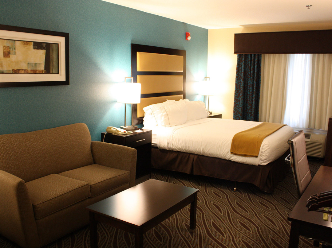 Holiday Inn Express Ludlow - Chicopee Area By IHG主图