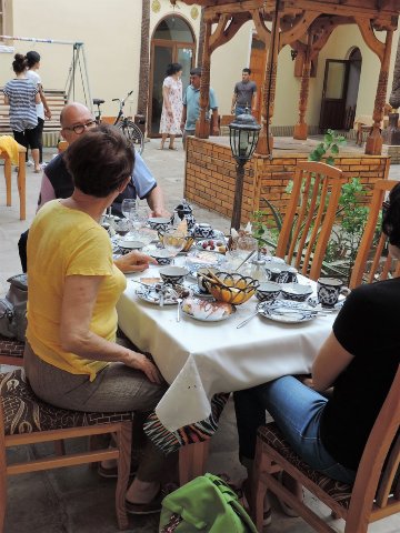 奎沙达沃扎旅馆-餐饮