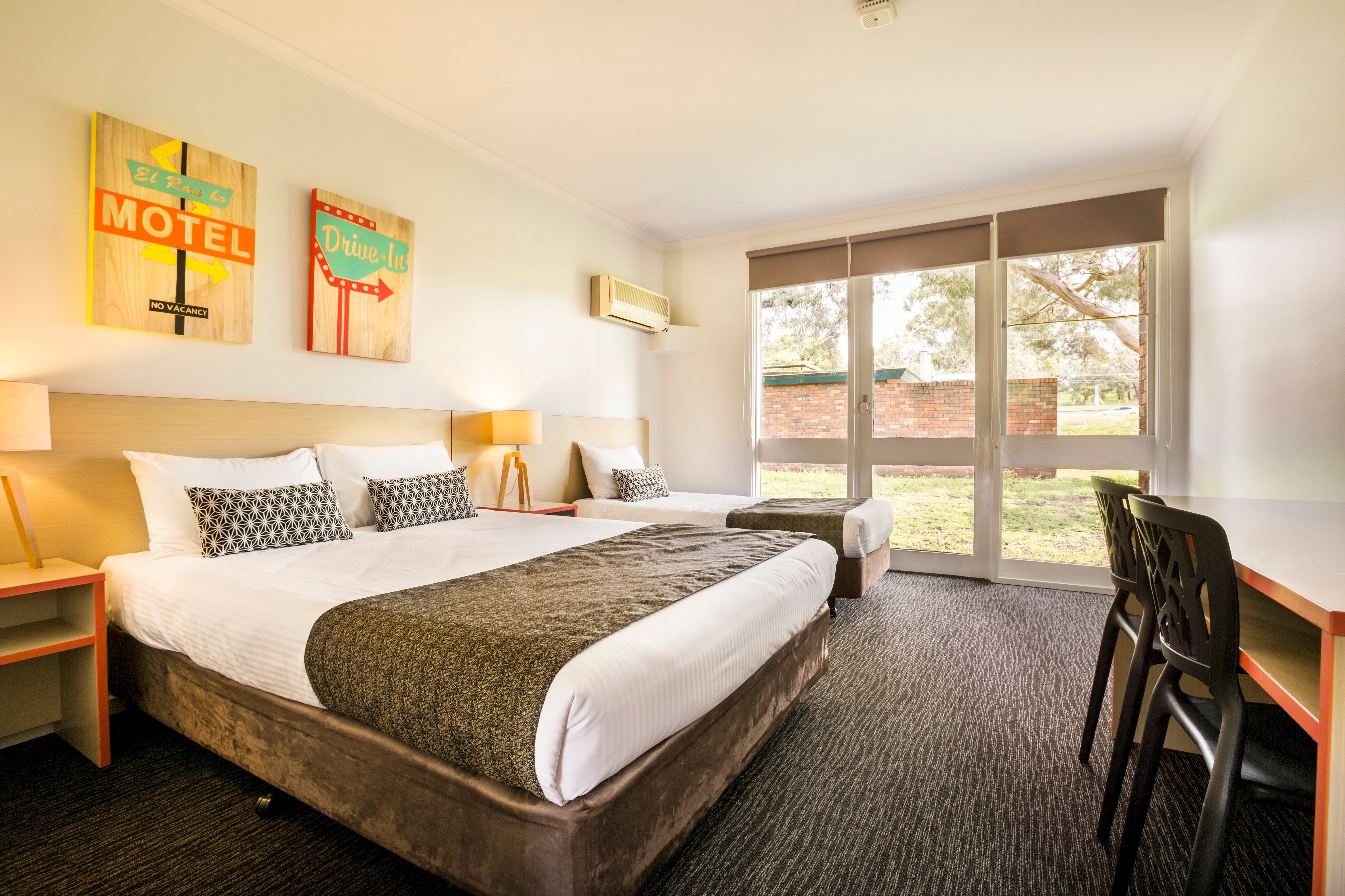 Burvale Hotel-官方