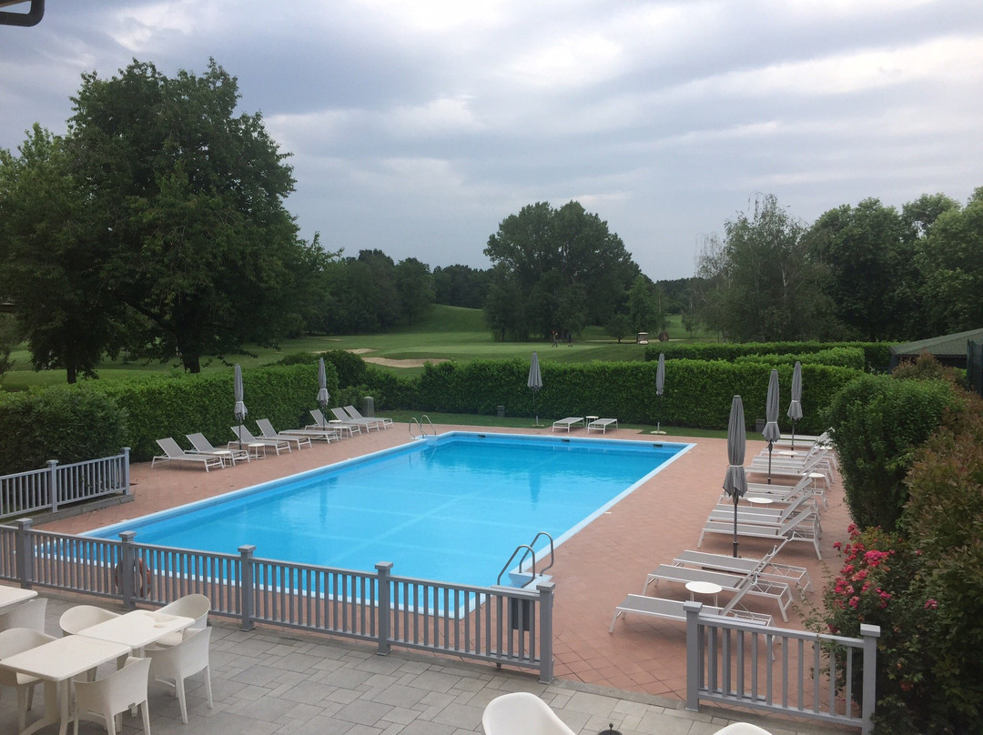 Golf Club Cavaglià-Cavaglia必去景点