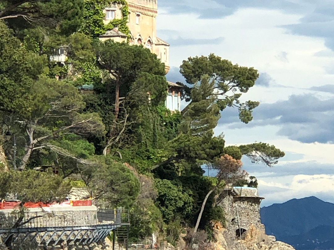 八啪拉吉酒店主图