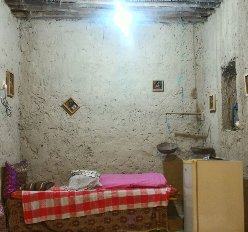 Paradise Art Gallery景点图片