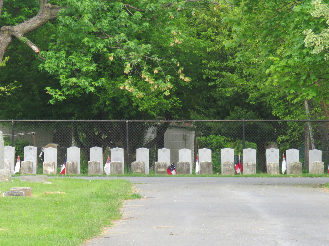 Mount Olivet Cemetery-弗雷德里克必去景点