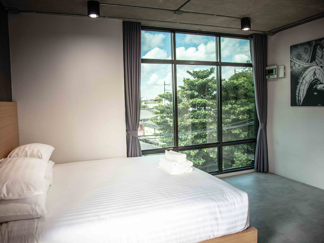 M1 Hotel主图