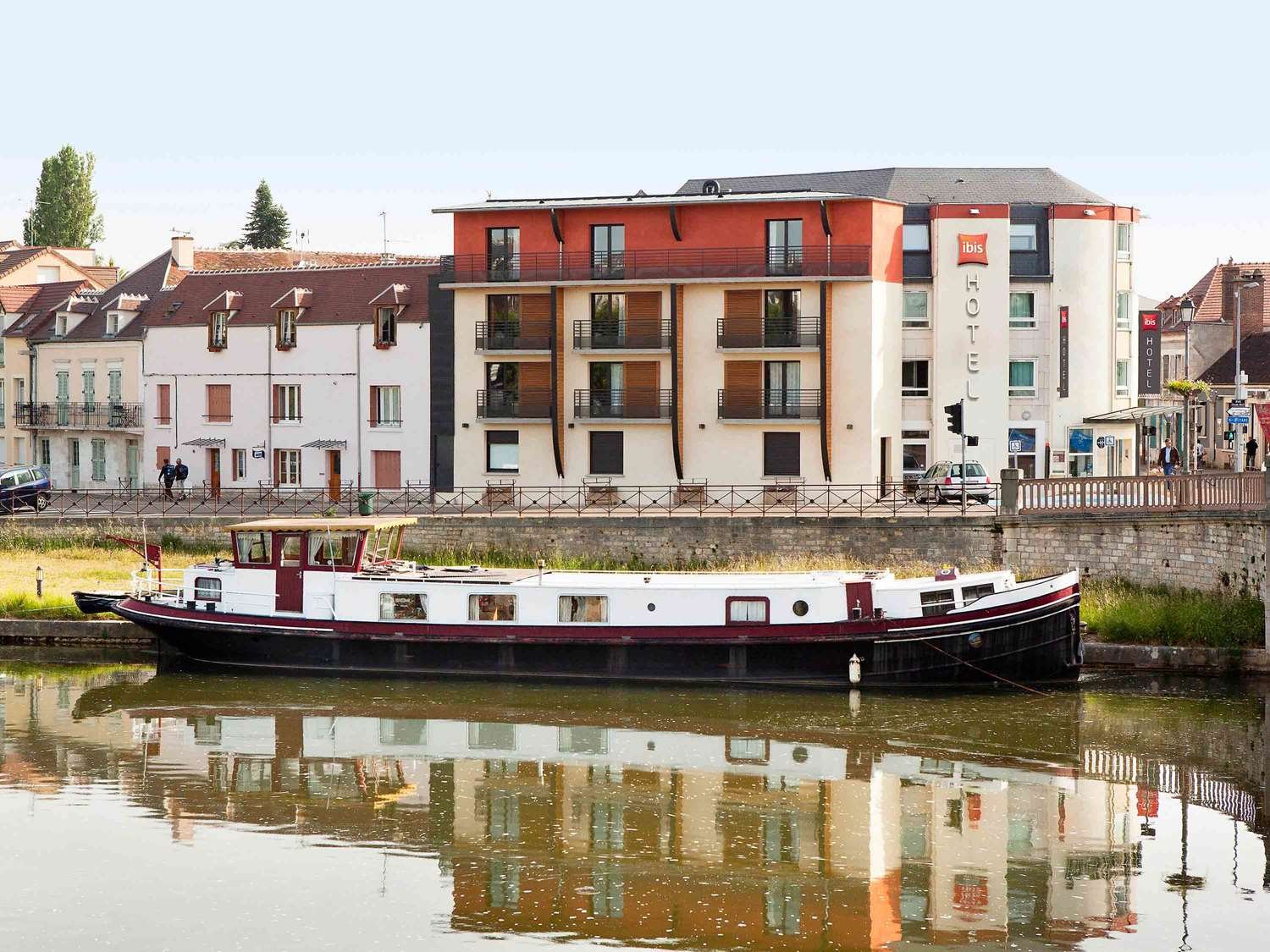 Ibis Auxerre Centre-官方