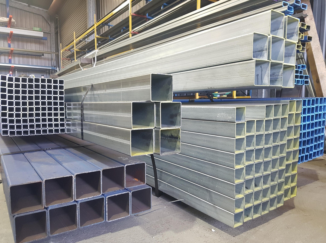 THE METAL WAREHOUSE景点图片