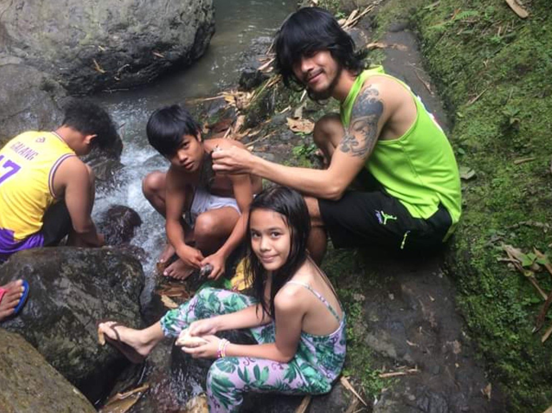 Haduan Falls-丹辘必去景点