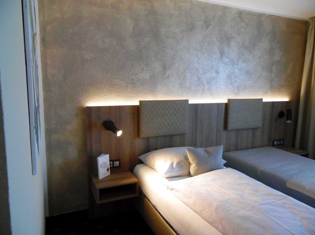 嘉尼阿西斯酒店主图