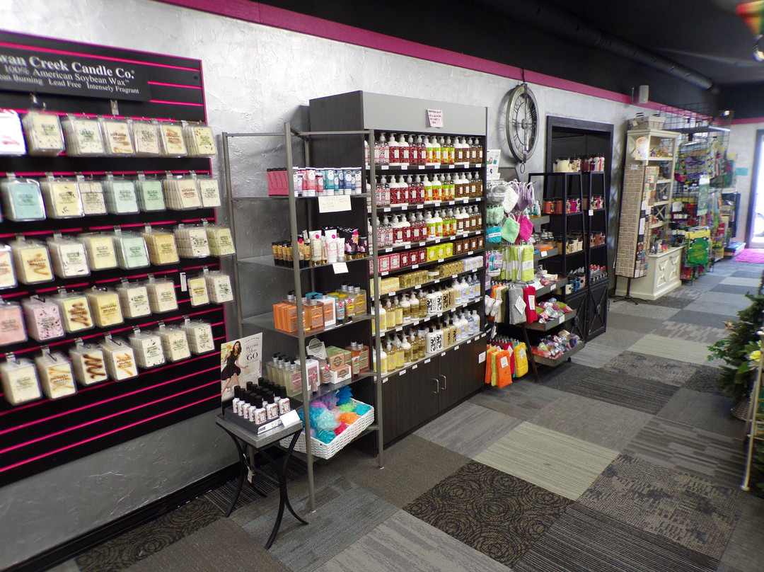 Splurge: Baskets of Love-Bethany必去景点