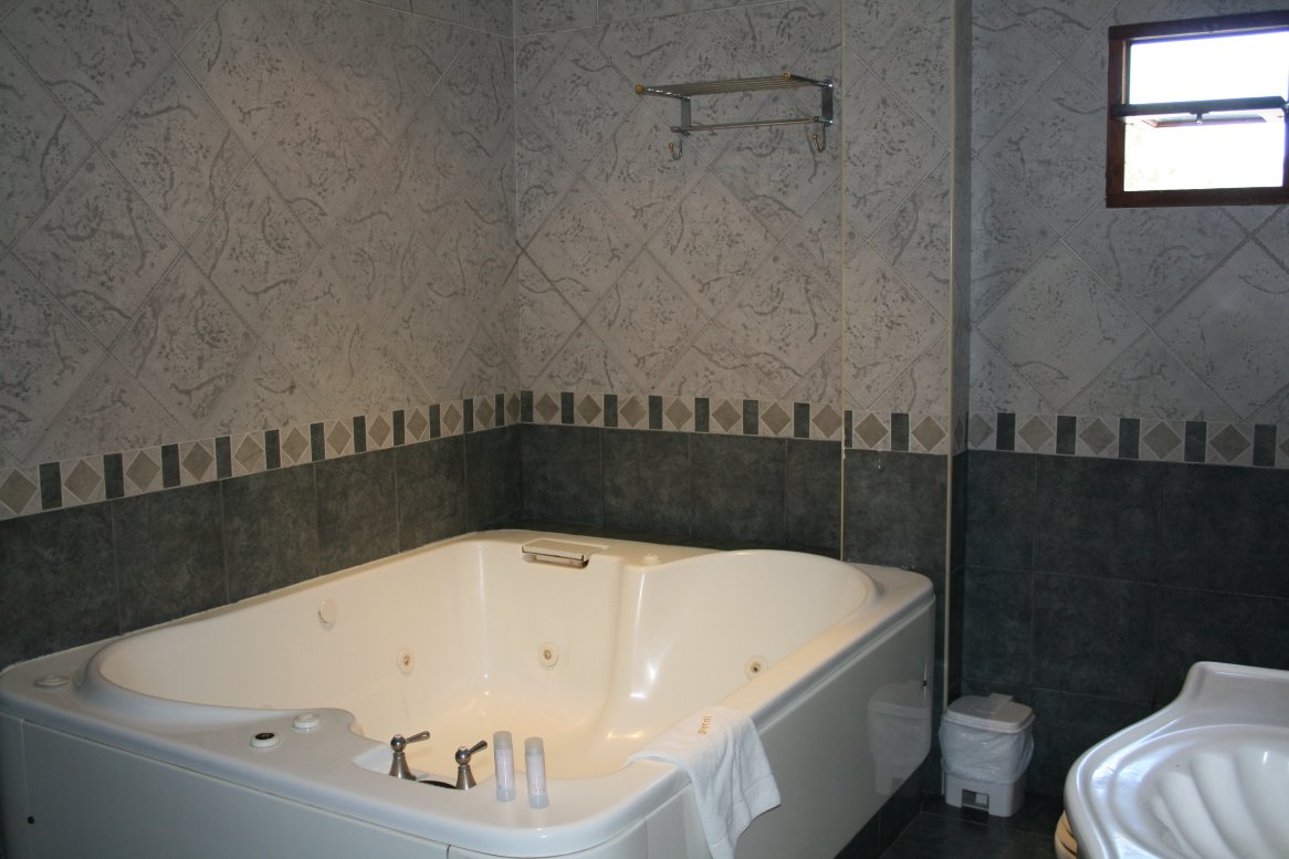 阿里纳斯酒店-浴室