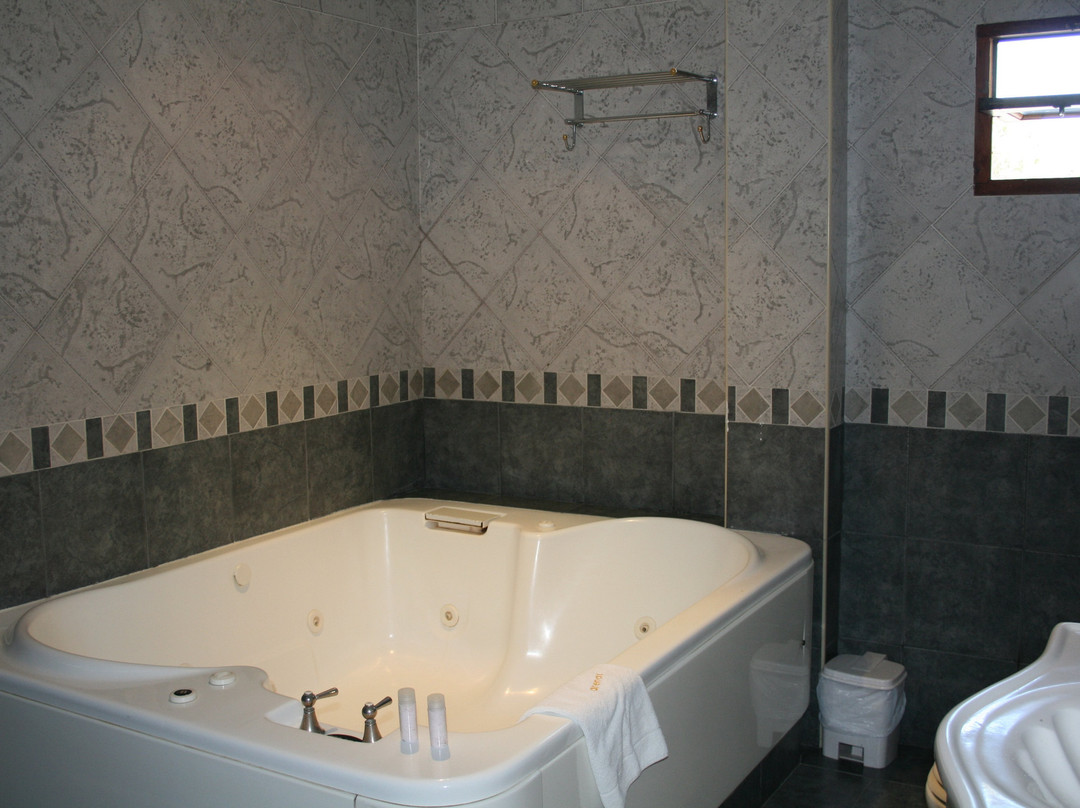 阿里纳斯酒店主图