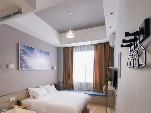 玛夏布鲁客栈主图