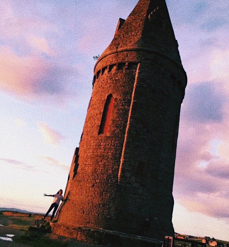 Hartshead Pike Tower景点图片