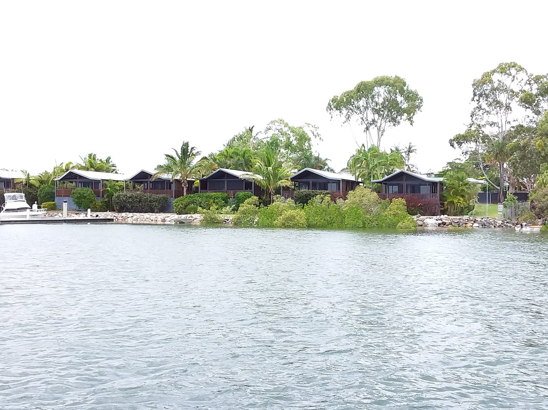 Tin Can Bay Marina Villas