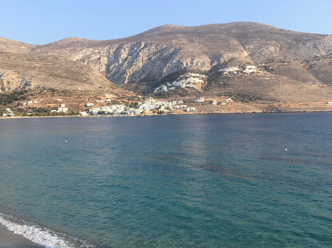 Levrossos Beach Apartments主图