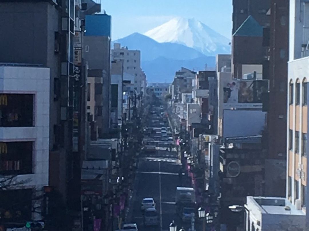Daigakudori Street景点图片