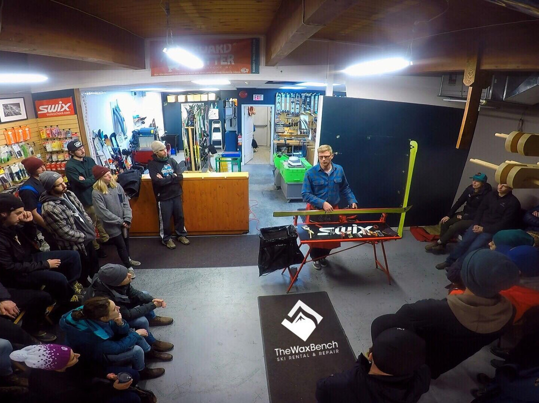 The Wax Bench Rentals & Tuning-雷夫尔斯托克必去景点