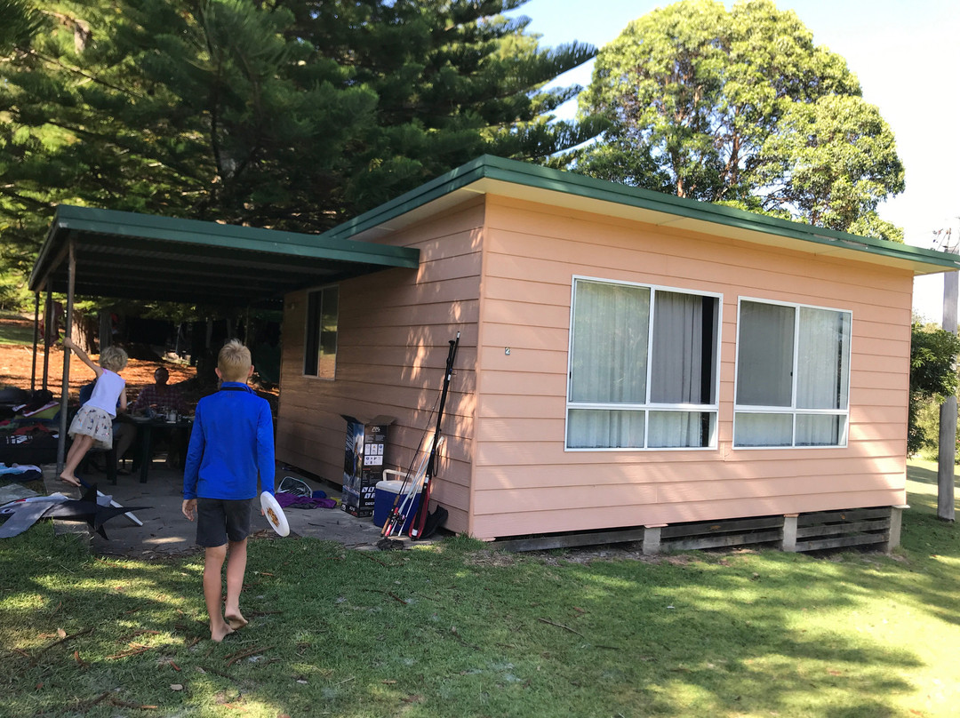 Kioloa Beach Holiday Cabins