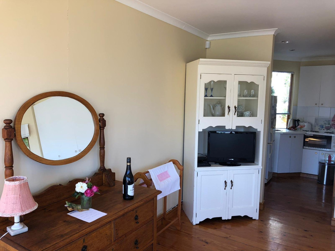 Tranquility Guest House主图