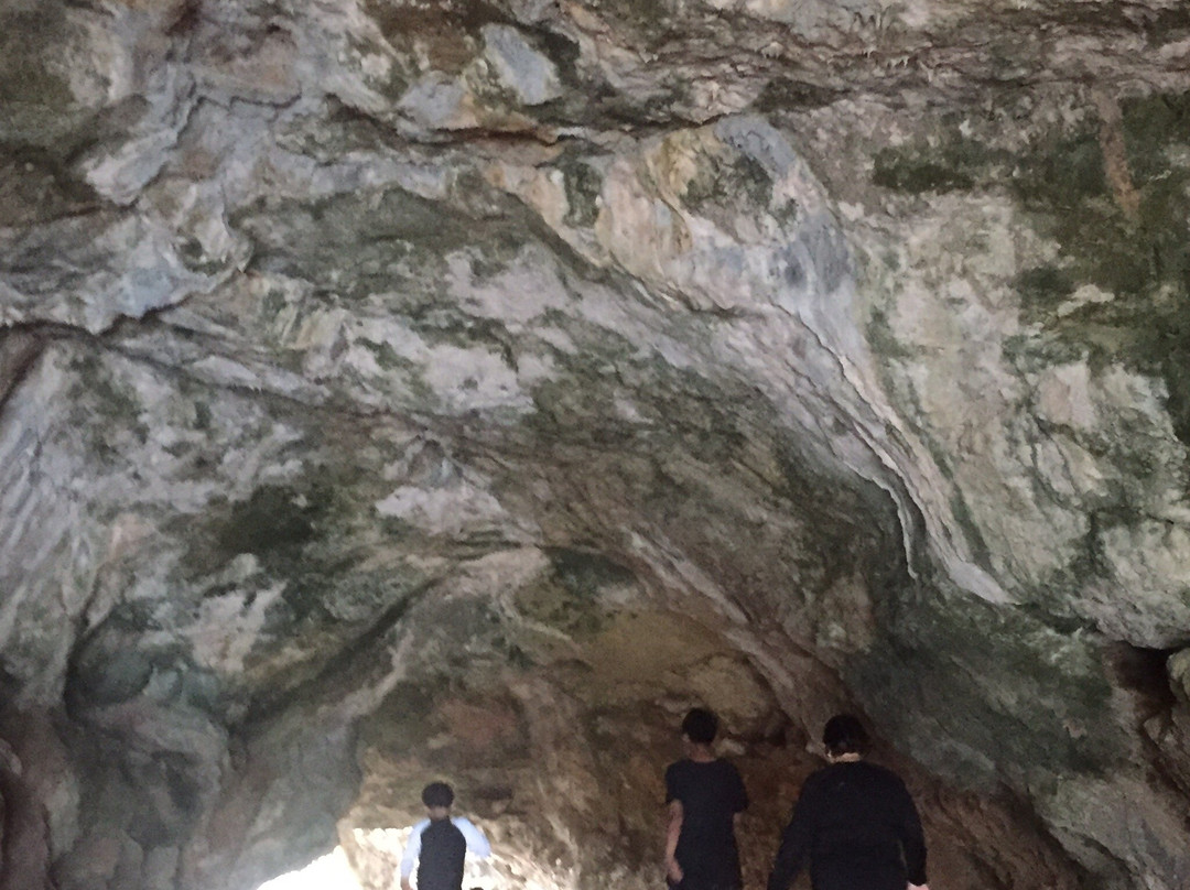 Cuenco Cave-阿拉米诺市必去景点