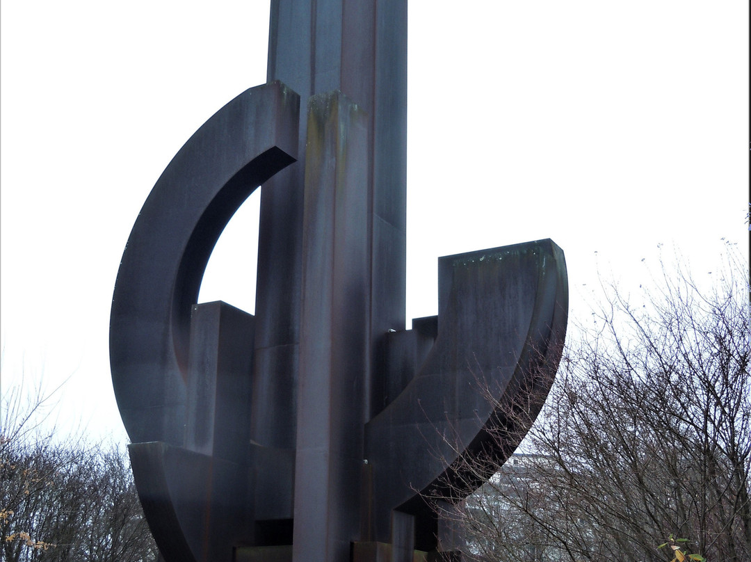 Sculpture Liberte景点图片