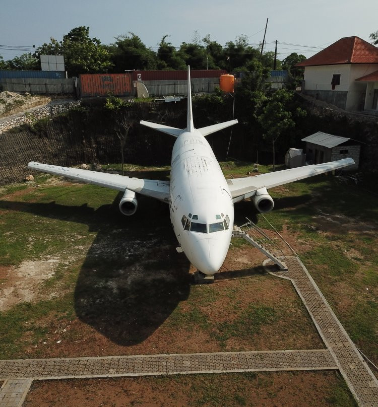 Abandoned Plane-Kutuh必去景点