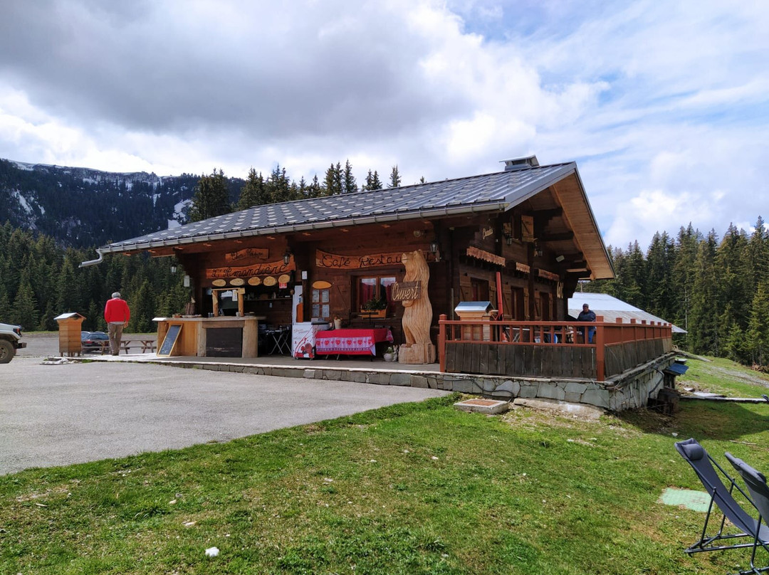 Glieres-Val-de-Borne餐馆和美食-Chez Régina