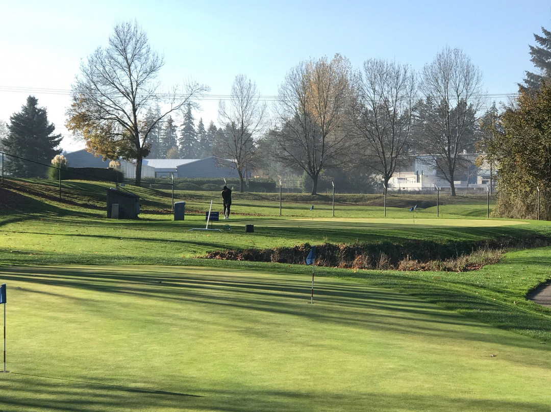 Tualatin Island Greens-图拉丁必去景点