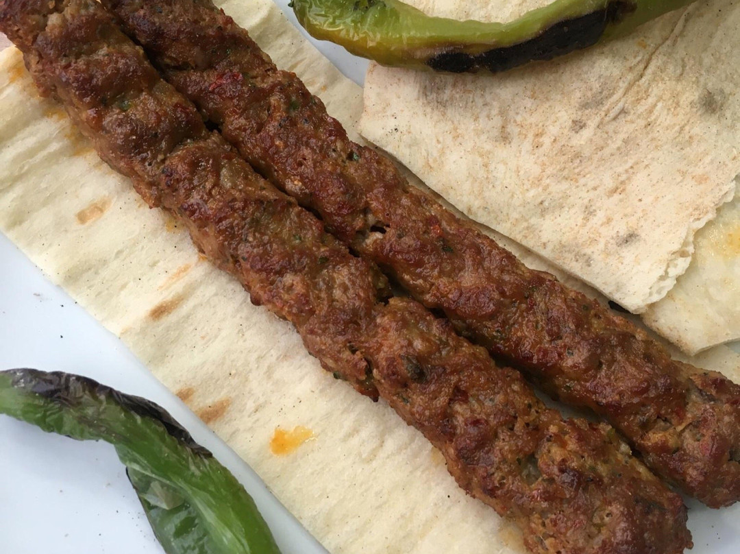 Kiziltepe餐馆和美食-M. Kesman Kebapci Rido
