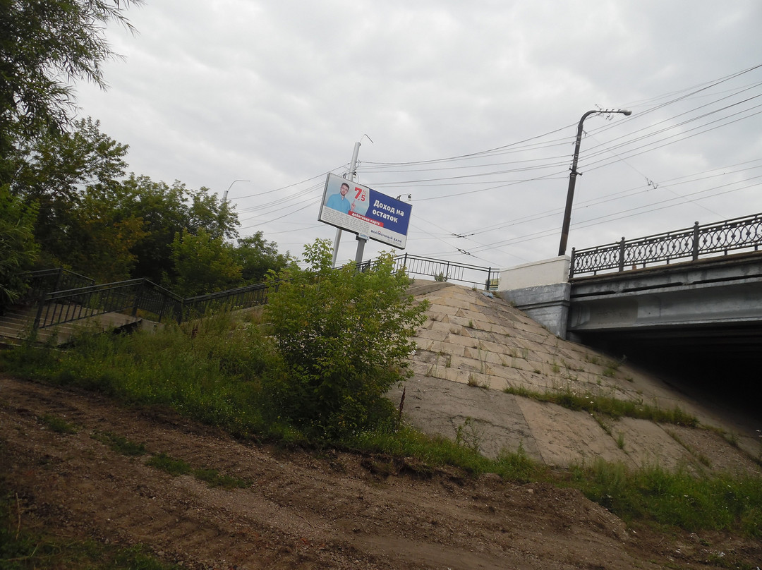 Khomutovo旅游景点-Memorial Cross Commemorating the Death of A.V. Kolchak