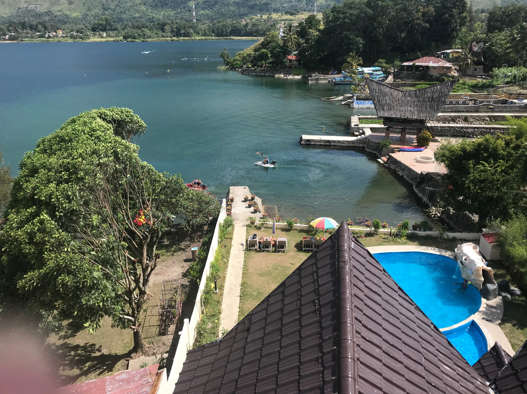 Zoé’s Paradise Waterfront Hotel主图