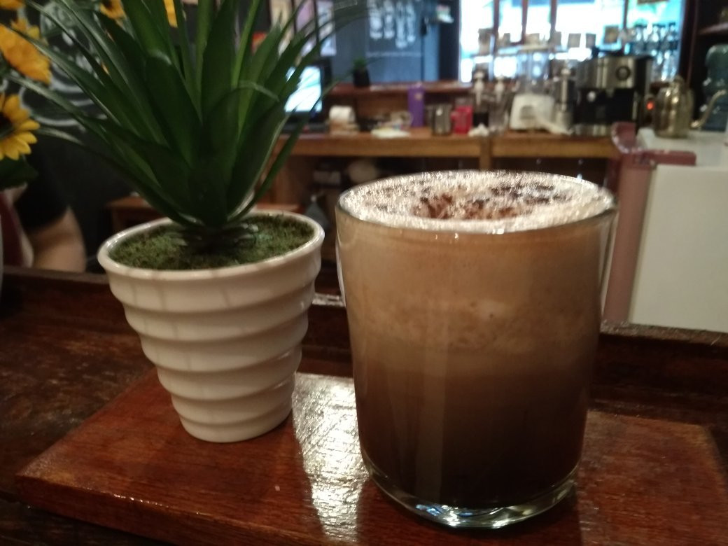 Padang Sidempuan餐馆和美食-Glodys Cafe