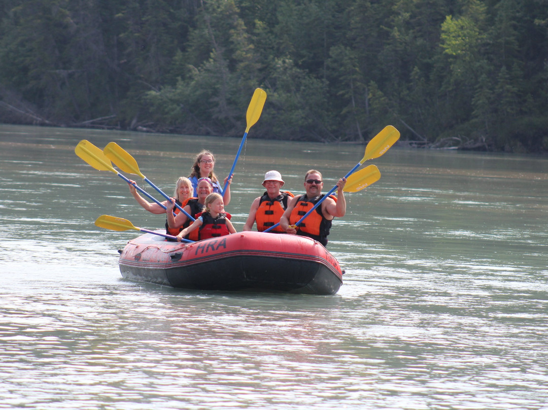 Hinton Rafting Adventures-兴顿必去景点