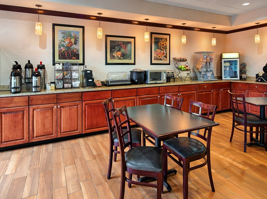 威斯贝斯特韦斯特酒店主图