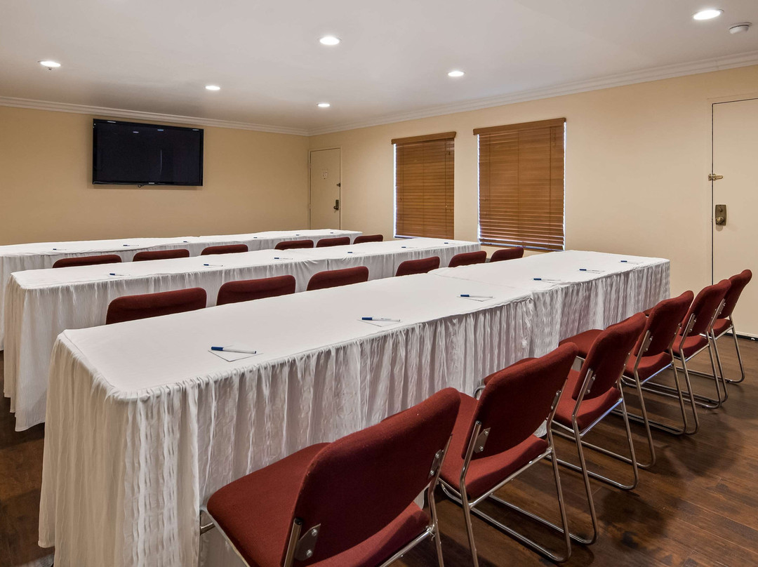 Clarion Pointe El Cajon San Diego East